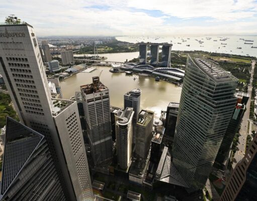 How Global Economic Trends Affect Singapore’s Luxury Housing
